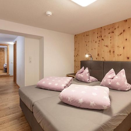 Haus Saskia Sölden Exteriör bild