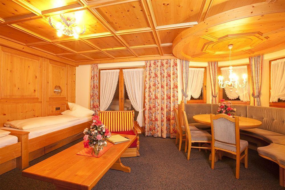 Haus Saskia Sölden Exteriör bild