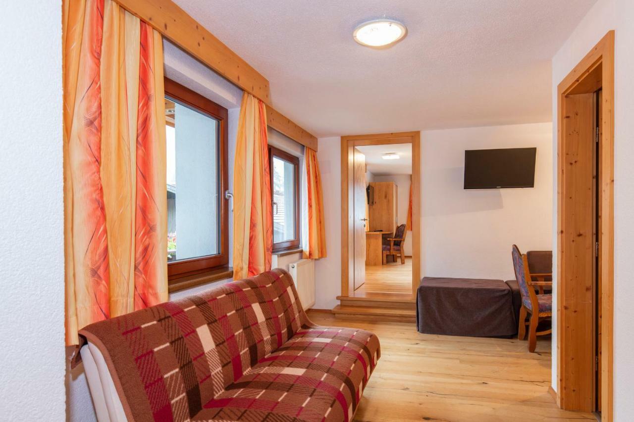 Haus Saskia Sölden Exteriör bild